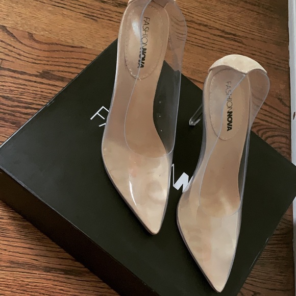 Clear / nude heels - Picture 6 of 8